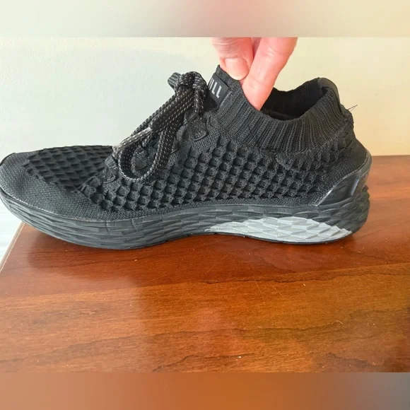 NOBULL Knit Runner Sneakers Black | Sock Style Trainer | Women’s Size W10/M8.5 - Picture 5 of 10